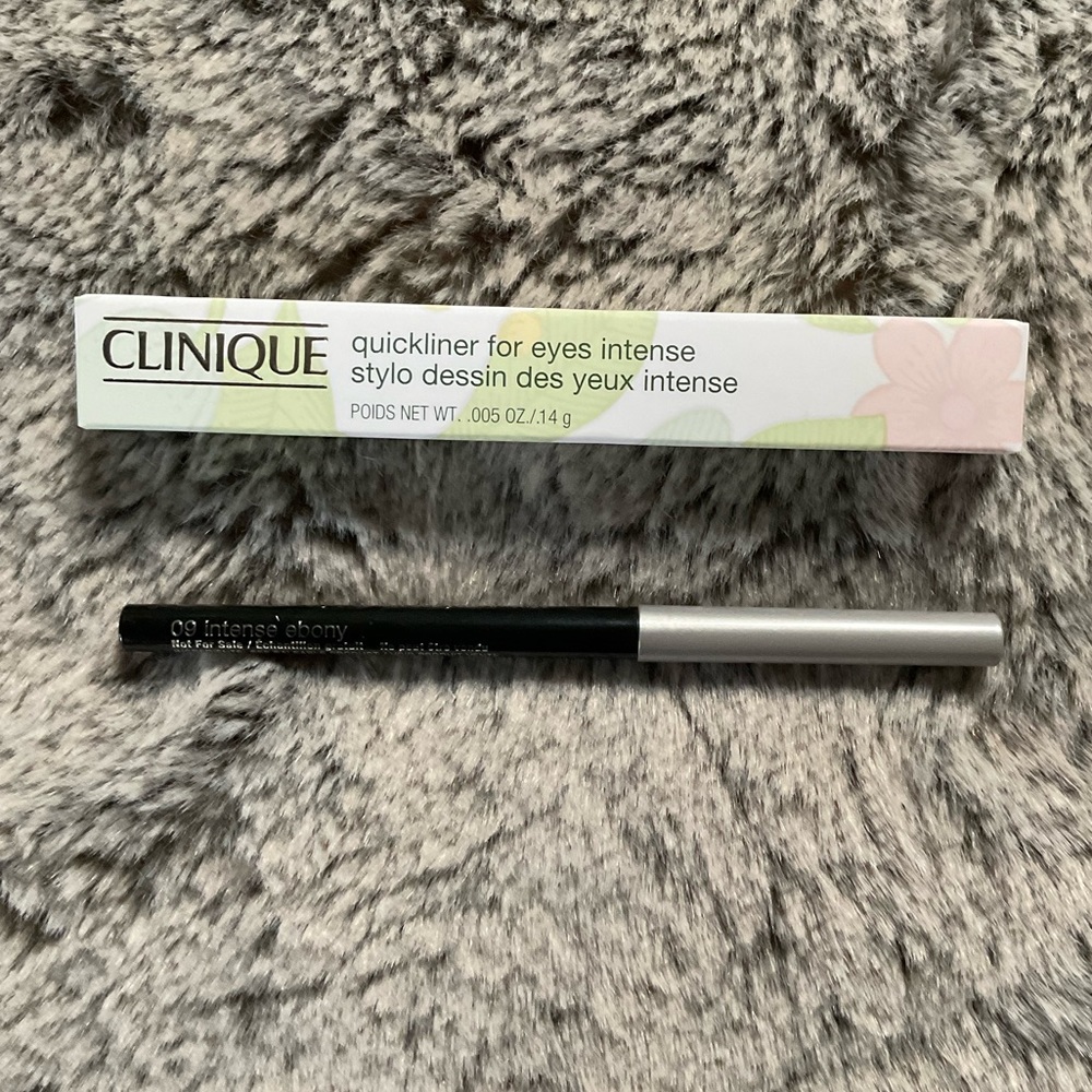 Clinique quickliner for eyes intense black